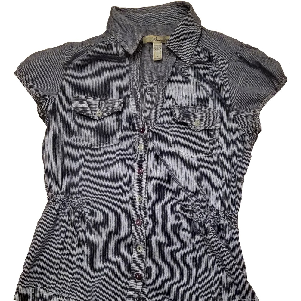 American Rag Cie Blouse Button Up Tie in Back